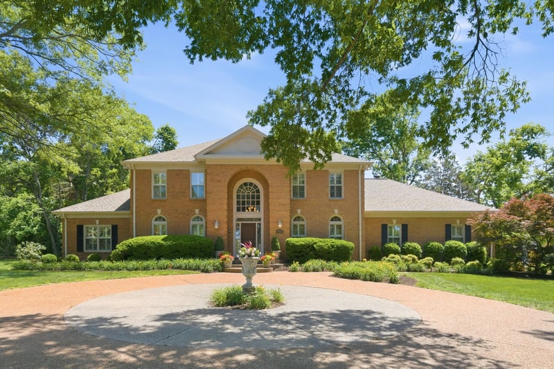 9102 E Cambridge Ct, Brentwood, TN 37027