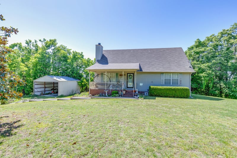 2161 Garner Rd, Mount Pleasant, TN 38474