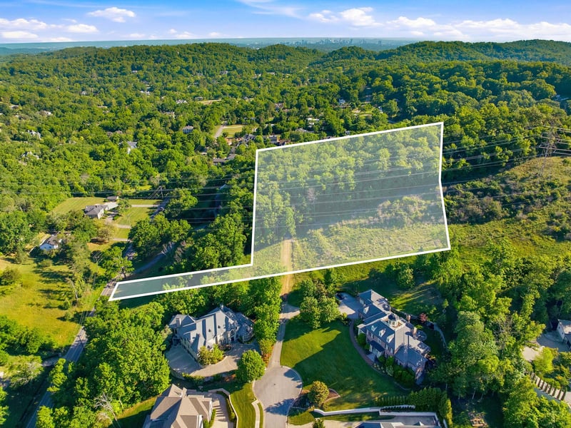 5550 Granny White Pike, Brentwood, TN 37027