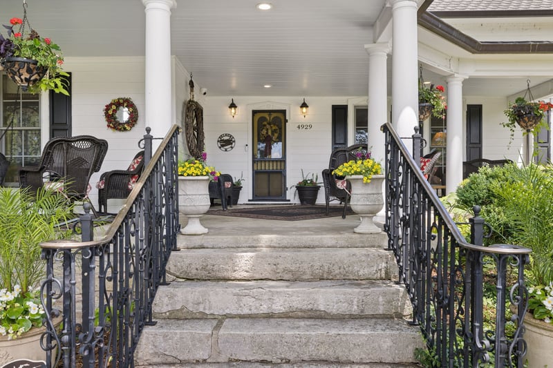 4929 Snow Creek Rd, Santa Fe, TN 38482