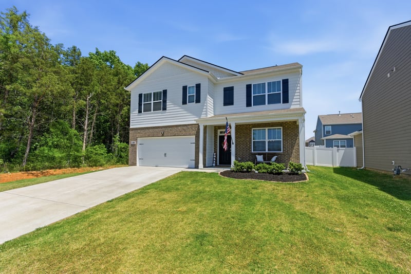 2108 Comanche Trl, Lebanon, TN 37087