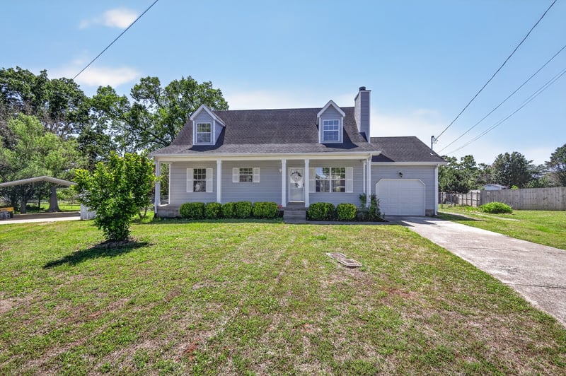 504 Bloomfield Ct, La Vergne, TN 37086