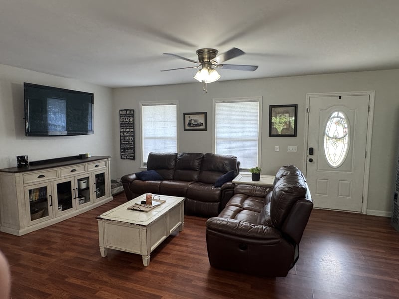 105 Larkins Dr, White Bluff, TN 37187