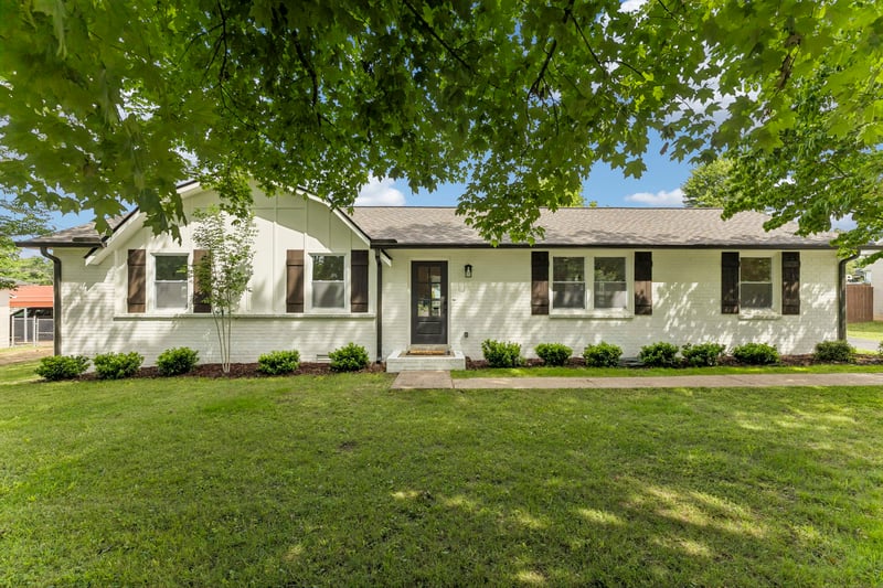 4006 Westwood Dr, Columbia, TN 38401