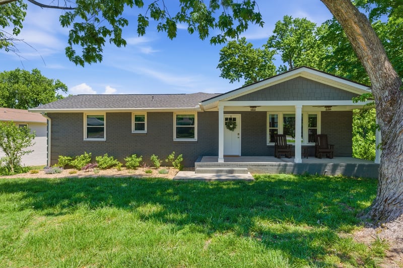 297 Clovernook Dr, Nashville, TN 37210