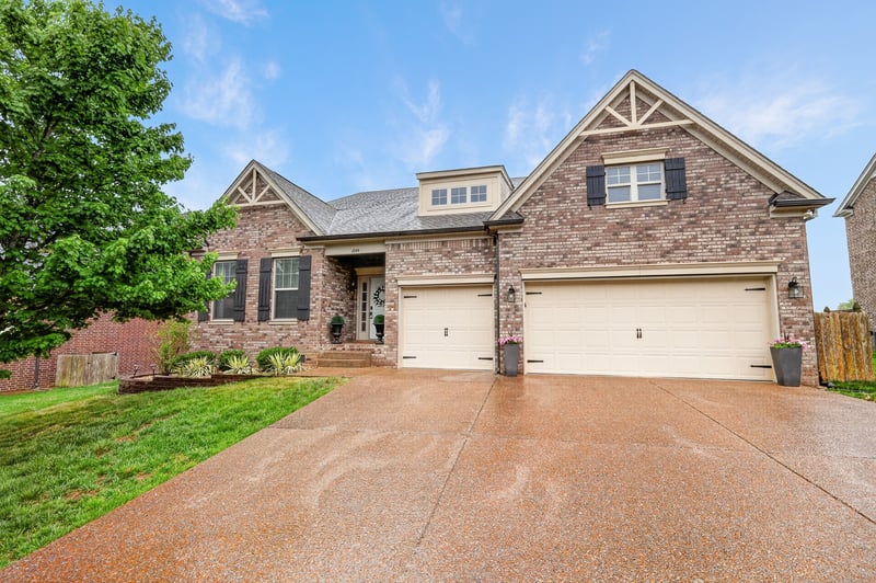 1944 Kirkwood Dr, Mount Juliet, TN 37122