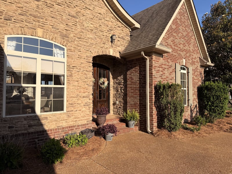 104 N Scarbrough Ct, Gallatin, TN 37066