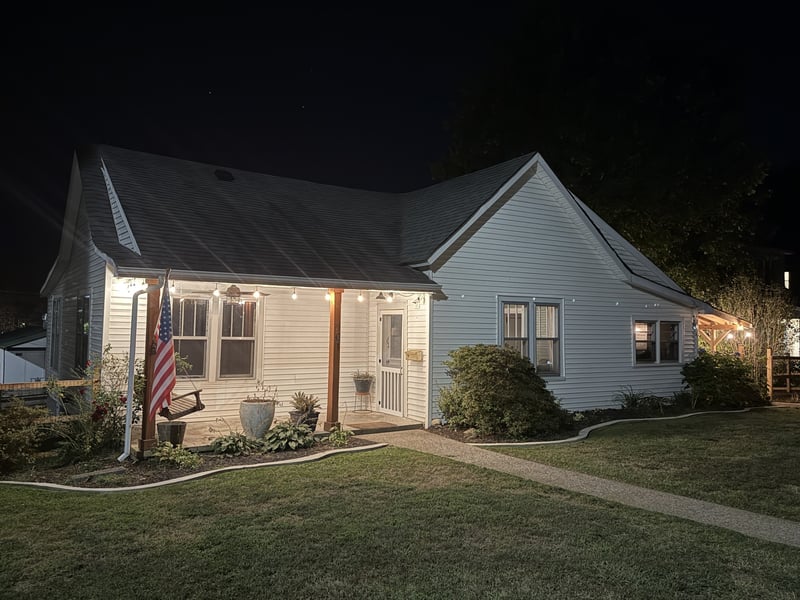 701 W 5th St, Dickson, TN 37055