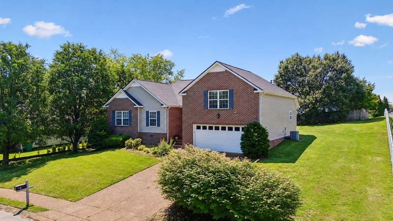 2601 Danbury Cir, Spring Hill, TN 37174