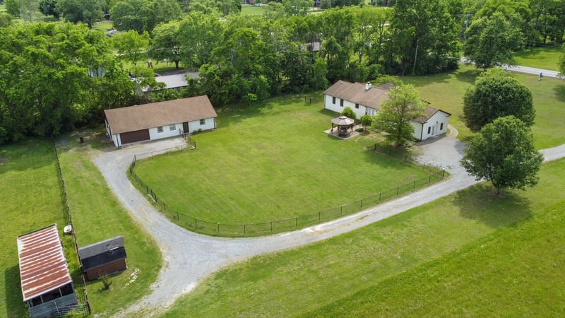 170 Upper Station Camp Crk Rd, Gallatin, TN 37066