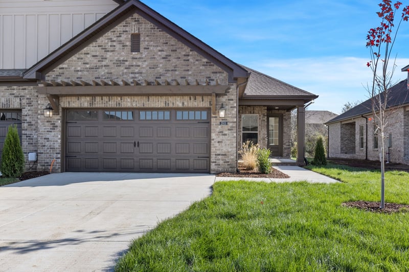 2015 Horseshoe Cir, Gallatin, TN 37066