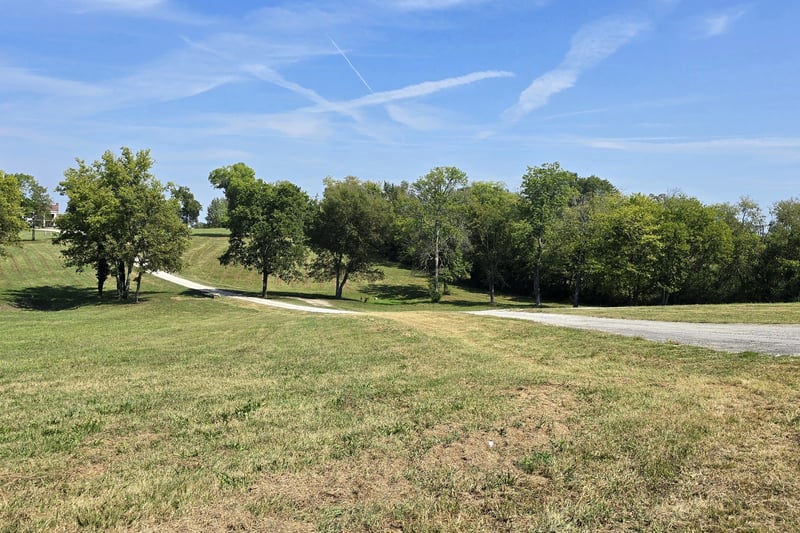 616 N James M Campbell Blvd, Columbia, TN 38401