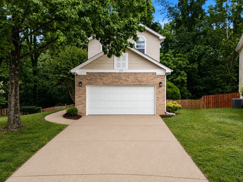 3712 Creston Ct, Hermitage, TN 37076