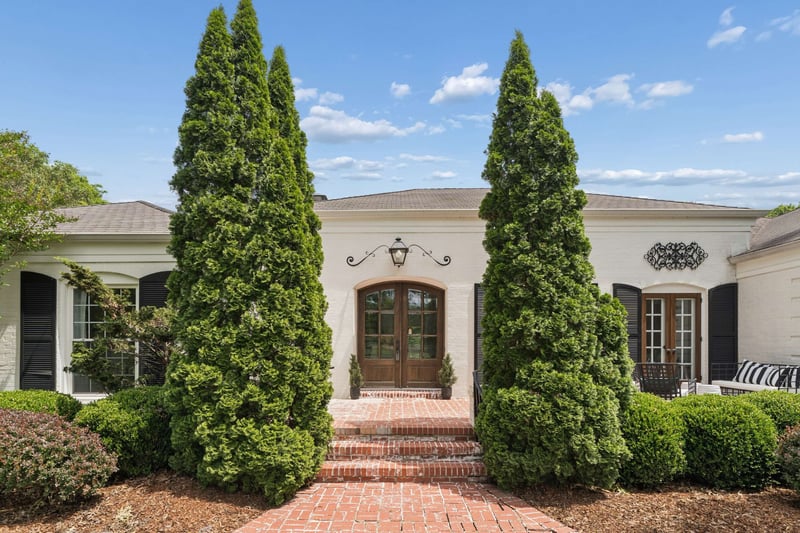 6238 Hillsboro Pike, Nashville, TN 37215