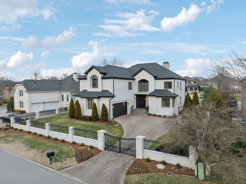 5018 Country Club Dr, Brentwood, TN 37027