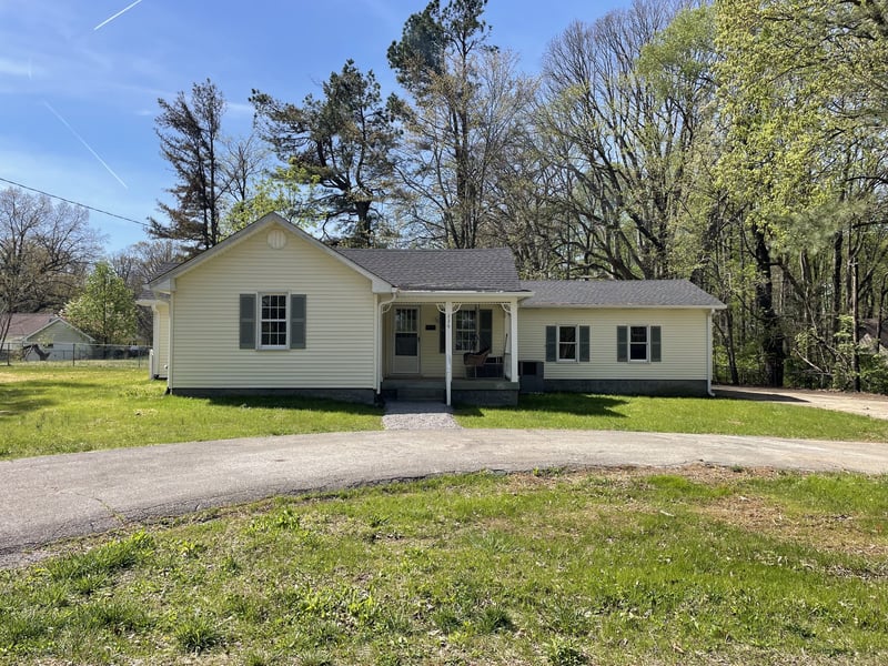 226 Bailey St, Goodlettsville, TN 37072