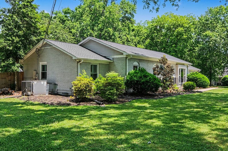 112 Poplar St, Franklin, TN 37064
