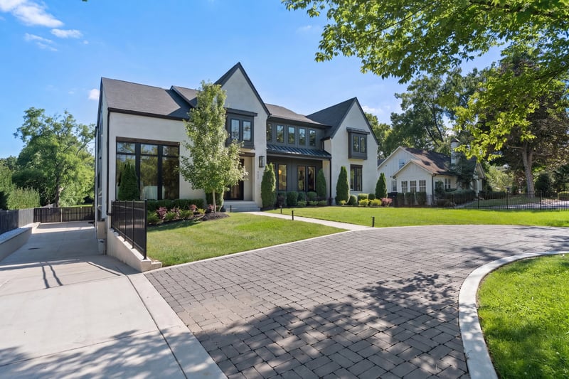 935 Battery Ln, Nashville, TN 37220