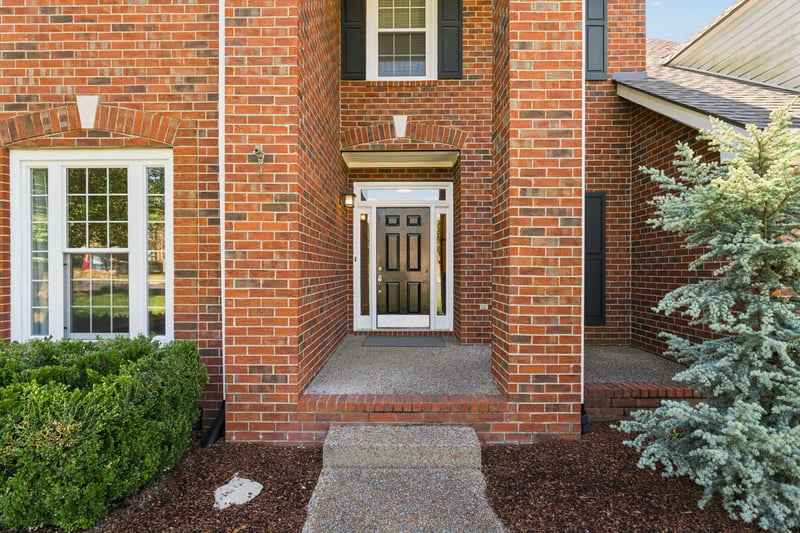 6217 Deerbrook Dr, Nashville, TN 37221