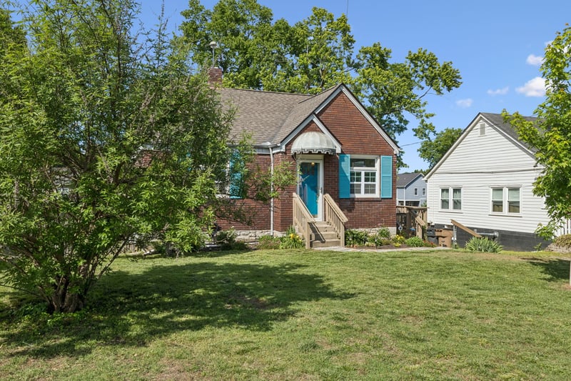 807 Fairwin Ave, Nashville, TN 37216