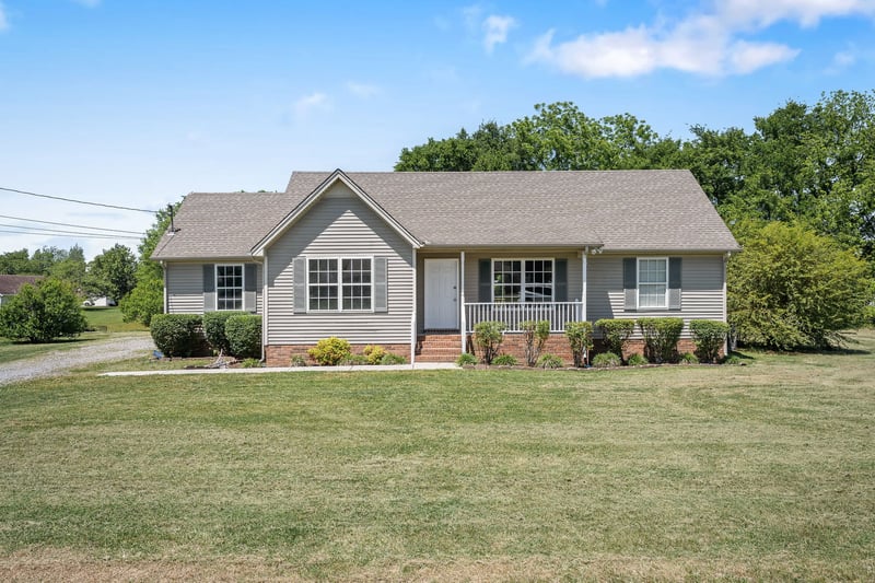1916 Marlow Ave, Murfreesboro, TN 37127