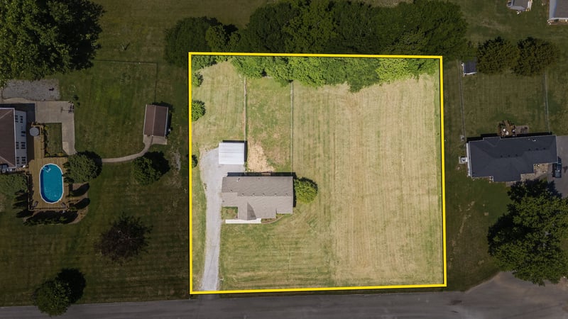 1916 Marlow Ave, Murfreesboro, TN 37127