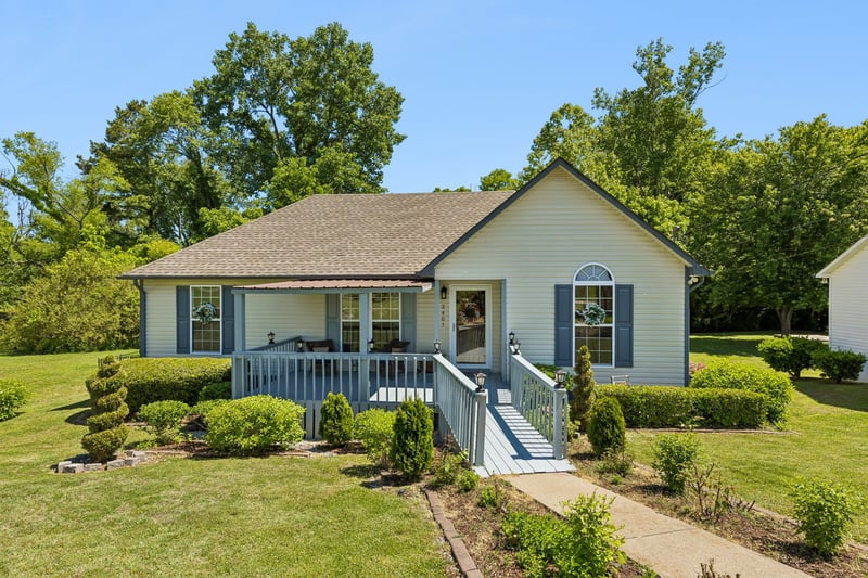 2407 Keith Dr, Columbia, TN 38401