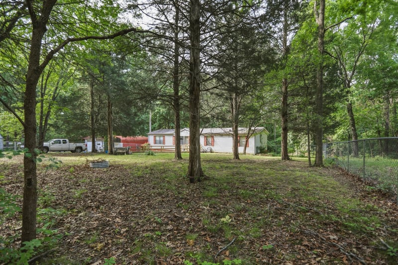 1024 Pickle Knight Rd, Joelton, TN 37080