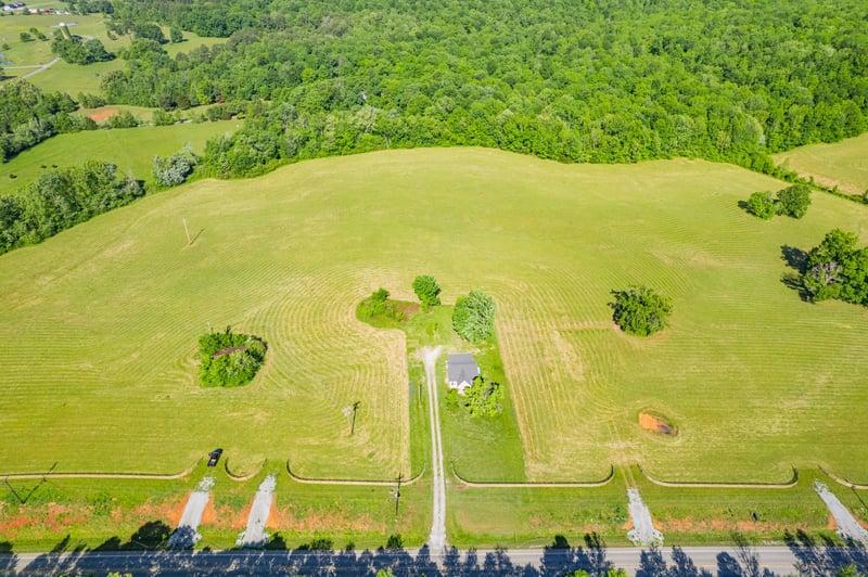 3855 Sylvia Rd, Dickson, TN 37055