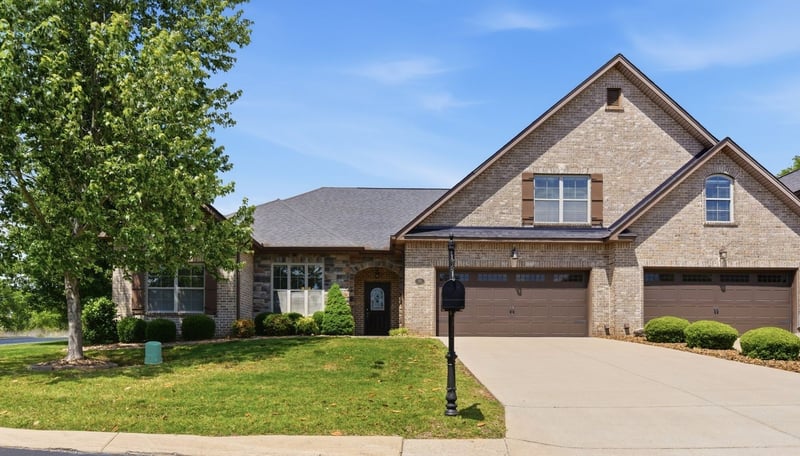 99 Silverstone Ln, Mount Juliet, TN 37122