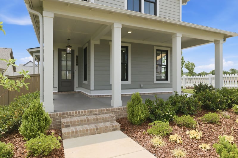 624 Flathead Aly, Thompsons Station, TN 37179