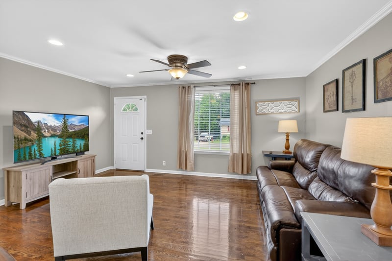 272 Wessington Pl, Hendersonville, TN 37075