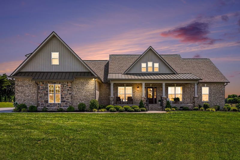 8002 Traditions Ln, Columbia, TN 38401
