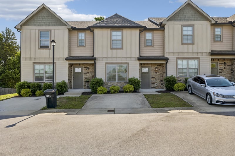 254 Signature Pl, Lebanon, TN 37087