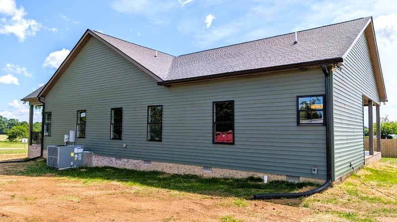 364 Clyde Wix Rd, Westmoreland, TN 37186