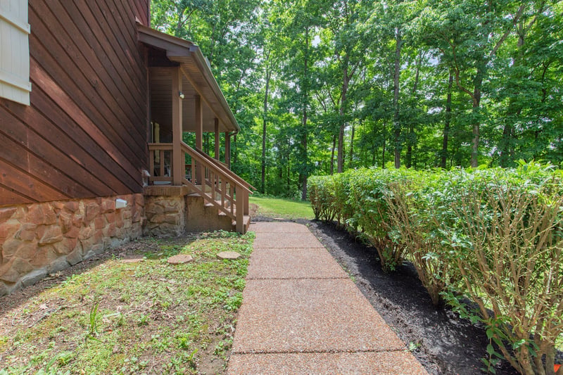5050 Walkup Rd, Pegram, TN 37143