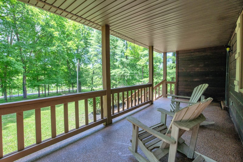 5050 Walkup Rd, Pegram, TN 37143