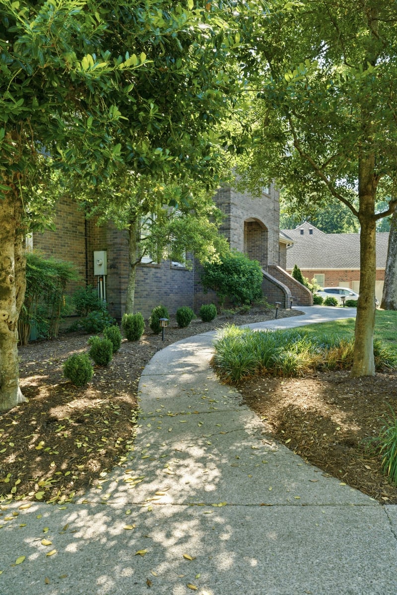 124 Laural Hill Dr, Smyrna, TN 37167