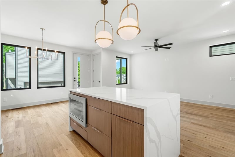 2010 9th Ave #A, Nashville, TN 37208