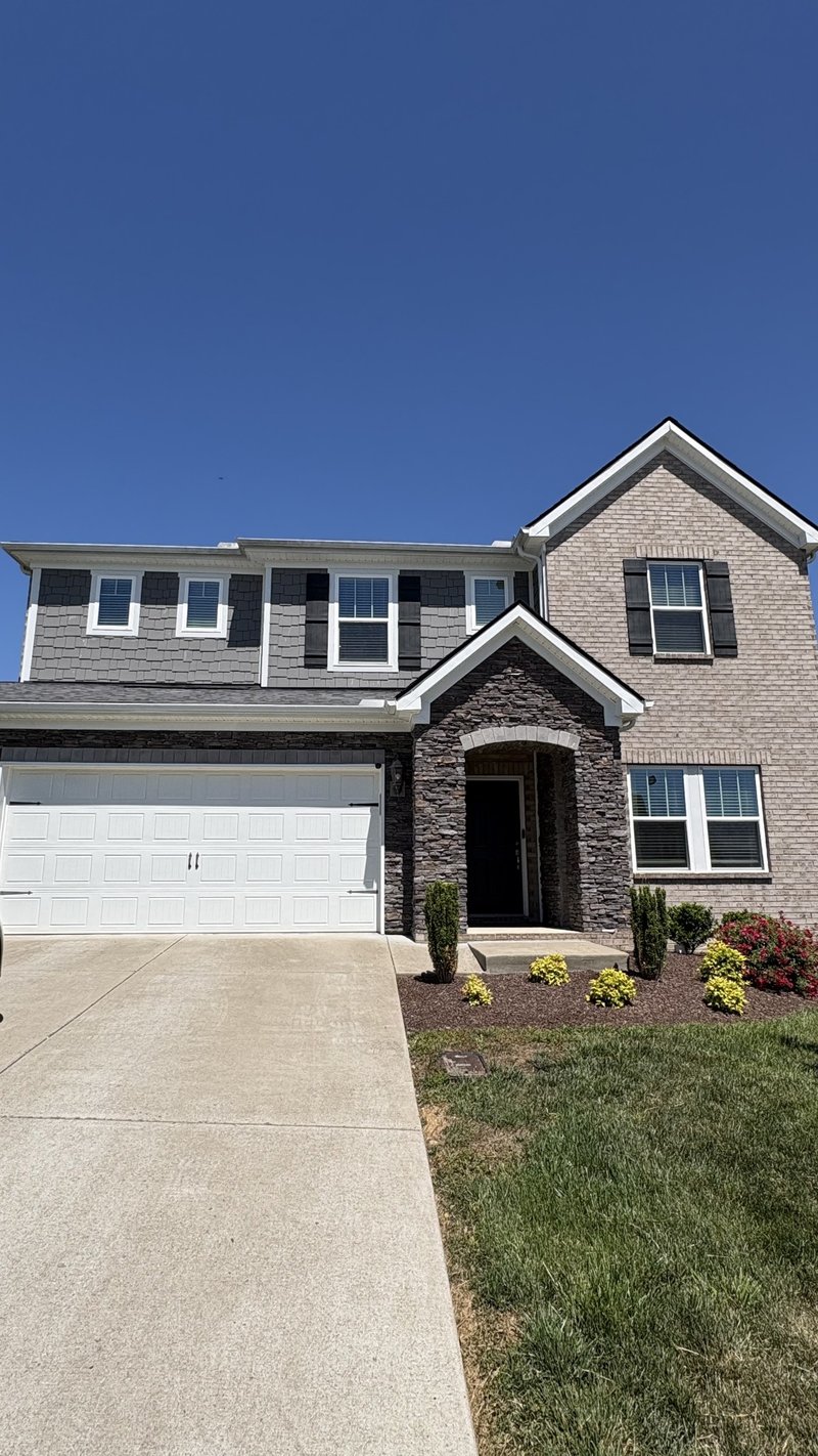 531 Fall Creek Cir, Goodlettsville, TN 37072