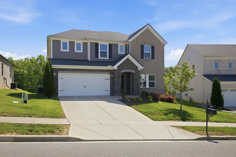 531 Fall Creek Cir, Goodlettsville, TN 37072
