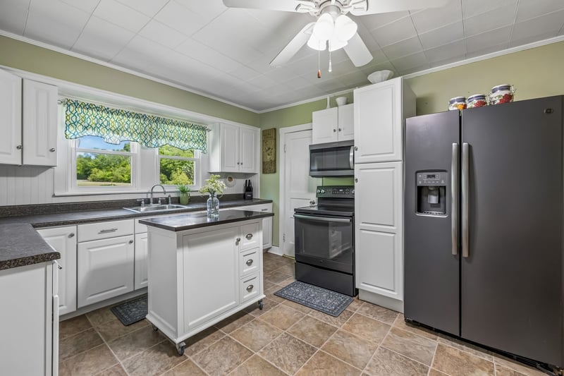 2907 Herman Church Rd, Santa Fe, TN 38482
