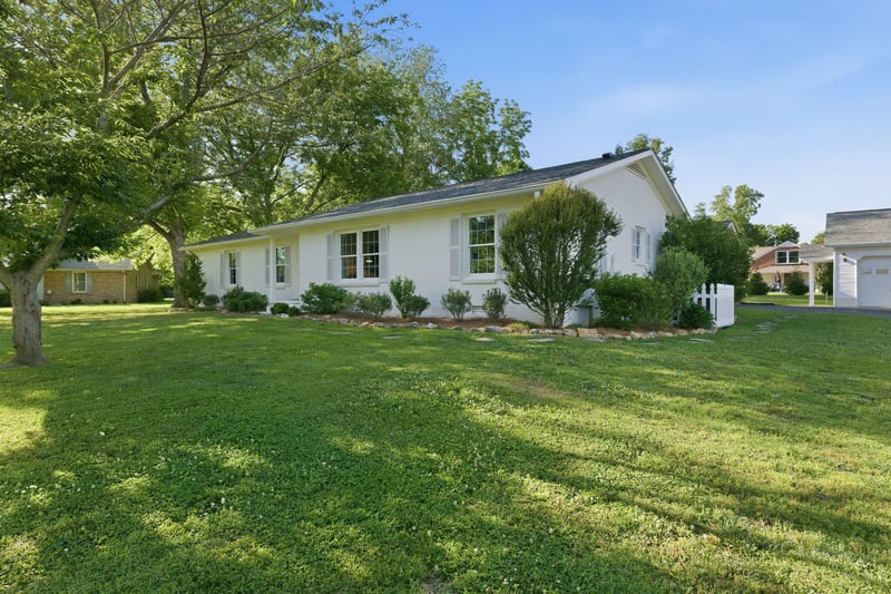 102 Hamlet Dr, Franklin, TN 37064