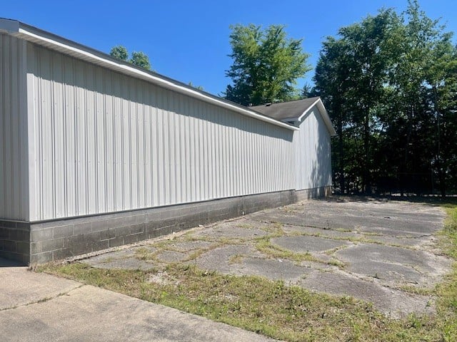 1108 Highway 70 , Dickson, TN 37055