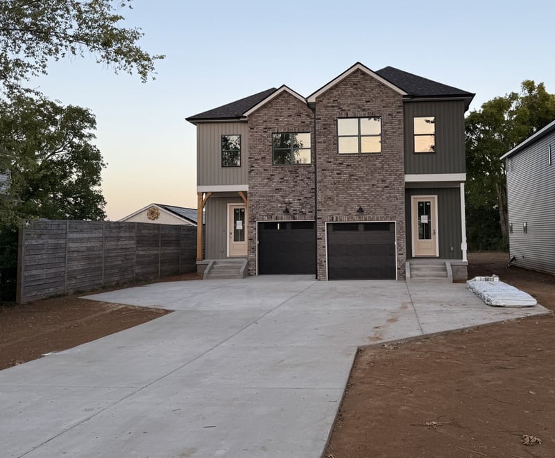 1714A River Dr, Nashville, TN 37218