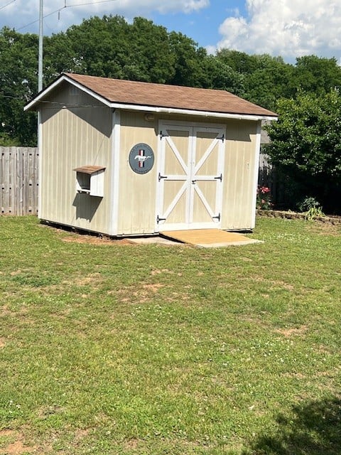 104 Creekview Dr, Columbia, TN 38401