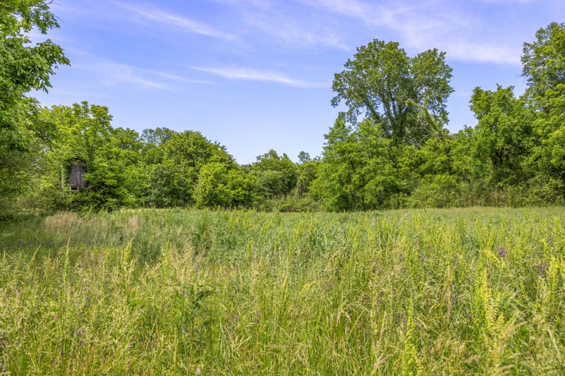 1 Neptune Rd, Ashland City, TN 37015