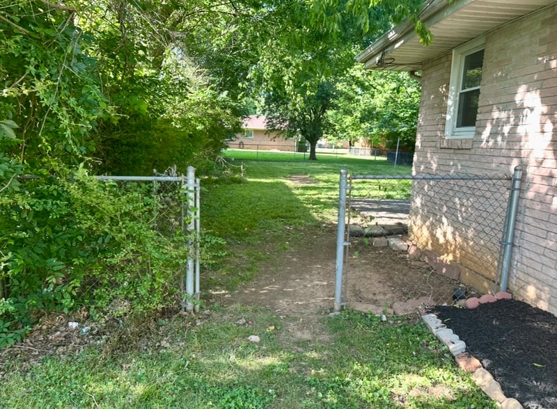 910 Glenwood Dr, Murfreesboro, TN 37129