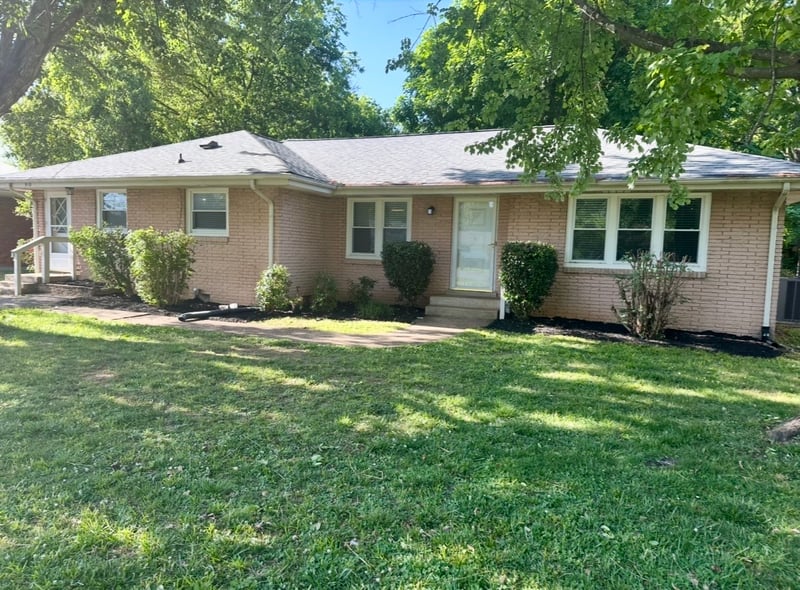 910 Glenwood Dr, Murfreesboro, TN 37129