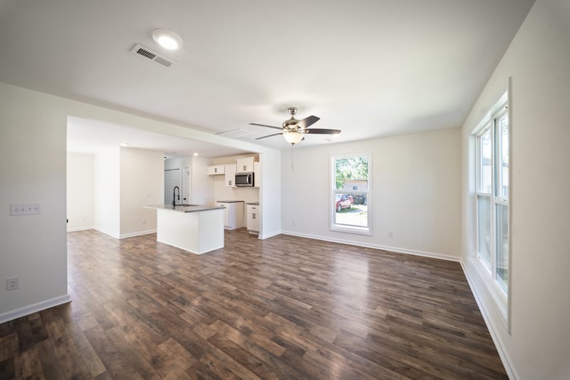 704 Perry Dr, Springfield, TN 37172